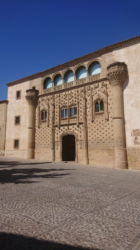 Visita al Palacio de Jabalquinto, parte del conjunto monumental renacentista de Baeza